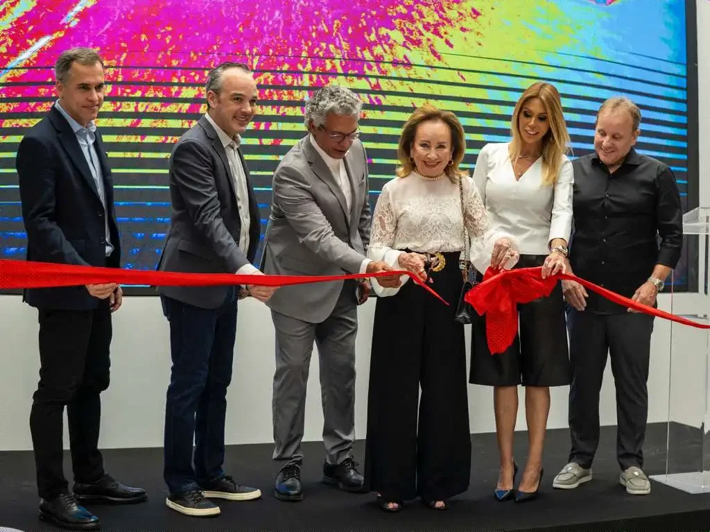 BYD Concessionário 200